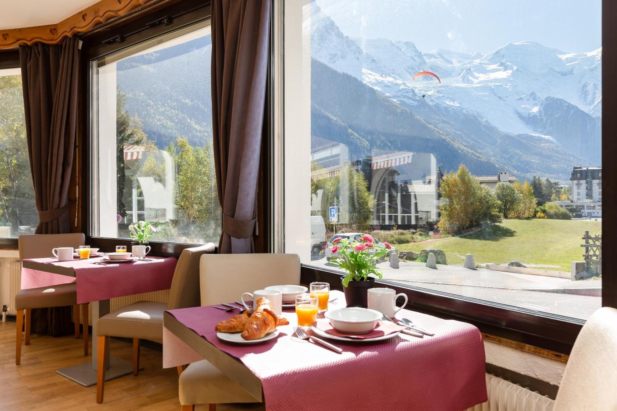 Chalet Hotel La Sapiniere Chamonix ภายนอก รูปภาพ