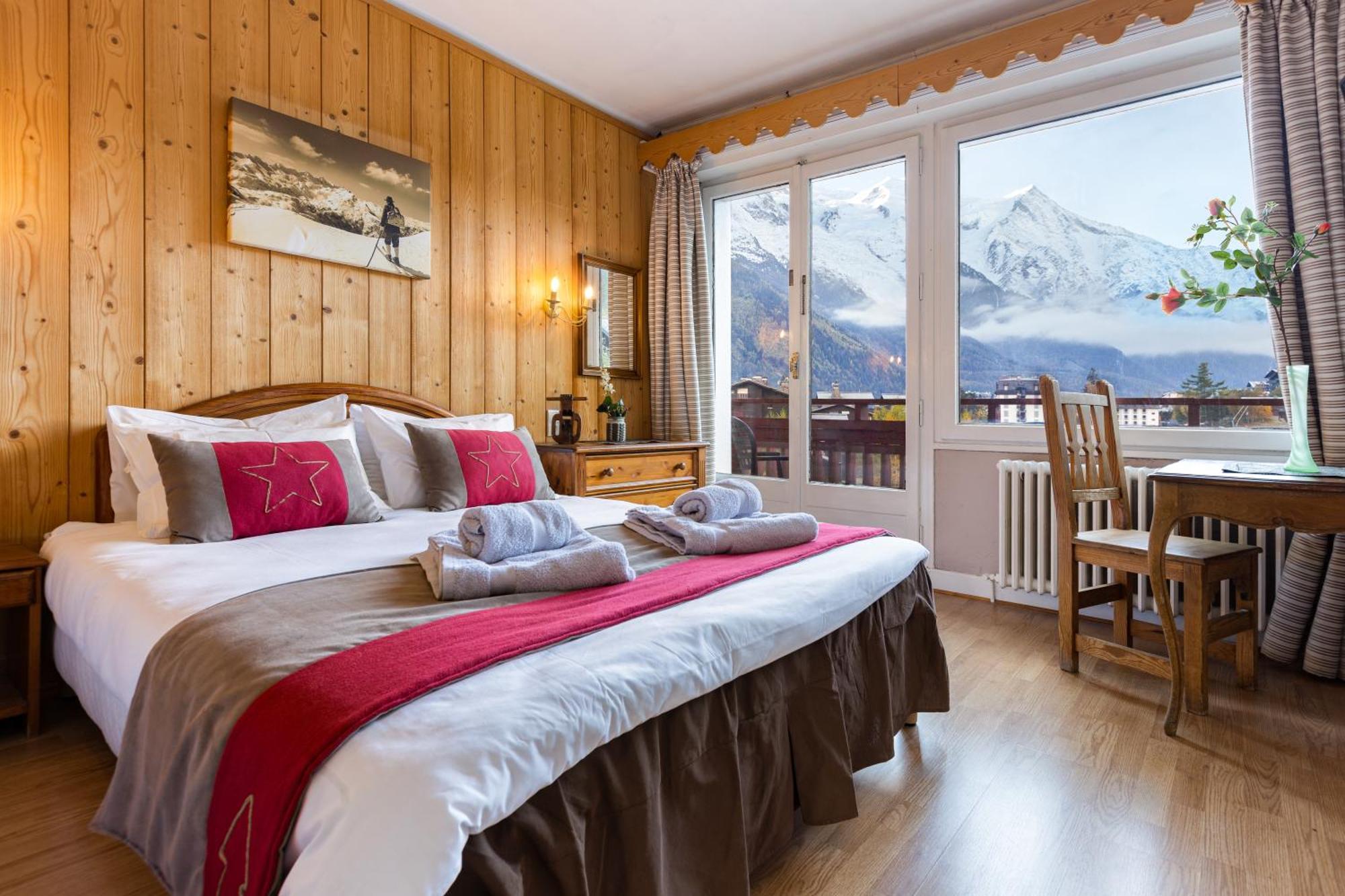 Chalet Hotel La Sapiniere Chamonix ภายนอก รูปภาพ