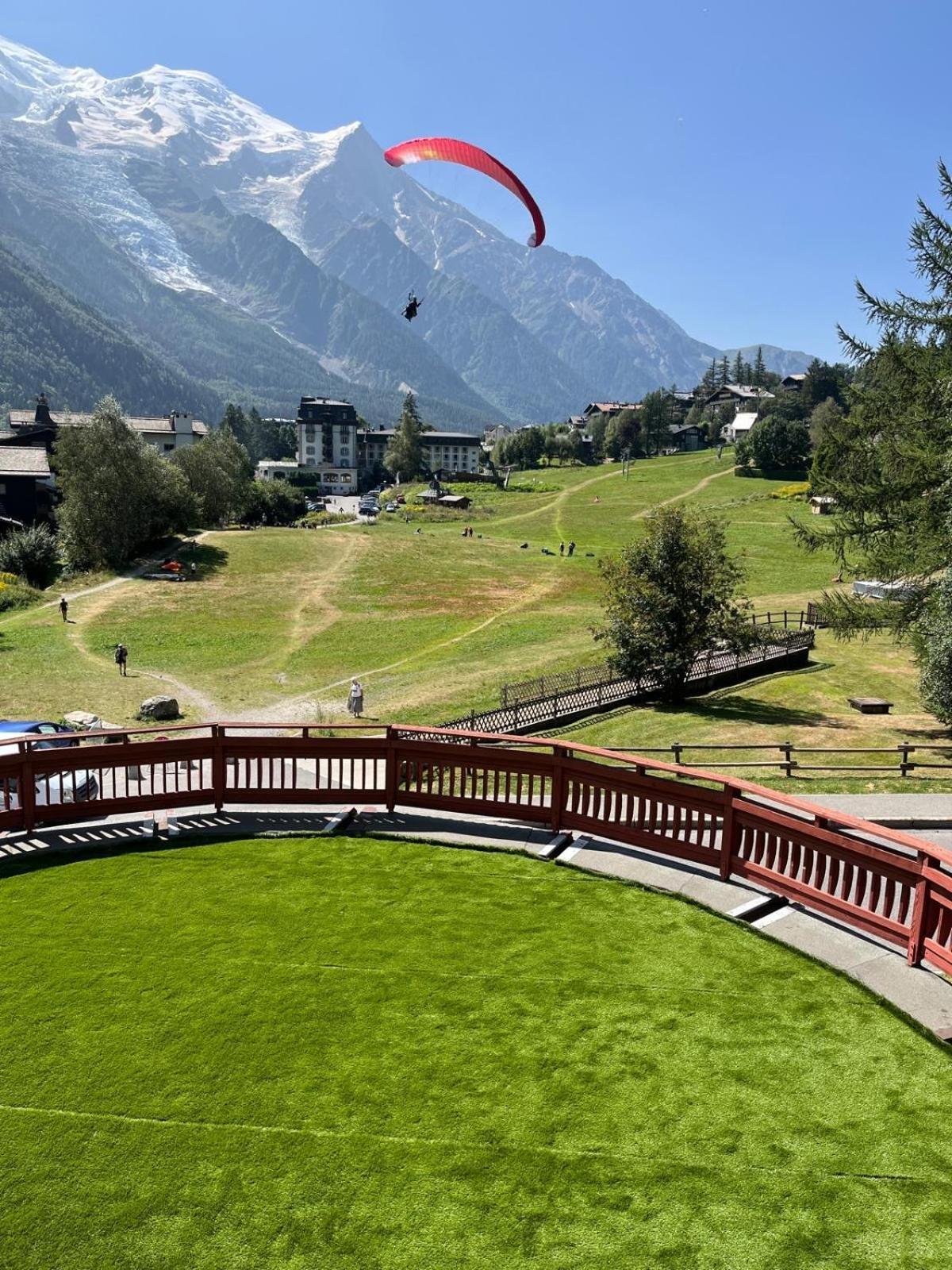 Chalet Hotel La Sapiniere Chamonix ภายนอก รูปภาพ