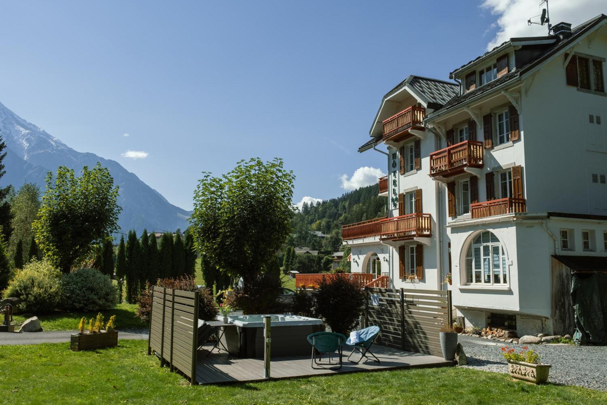 Chalet Hotel La Sapiniere Chamonix ภายนอก รูปภาพ