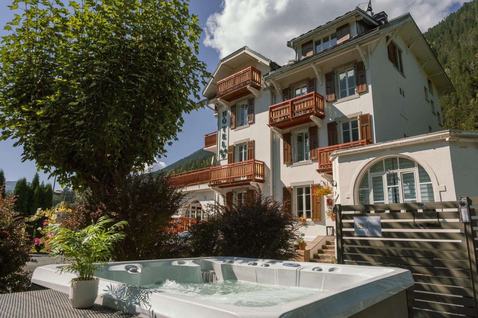 Chalet Hotel La Sapiniere Chamonix ภายนอก รูปภาพ