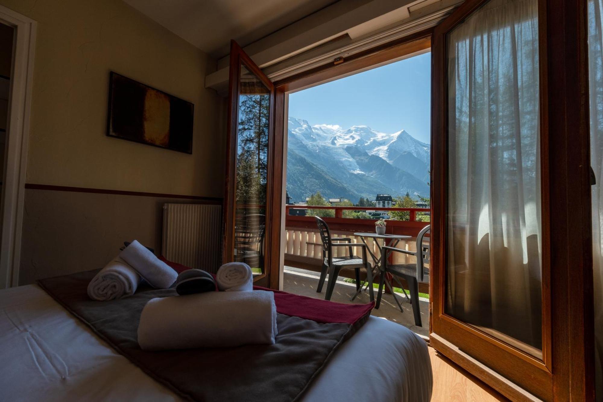 Chalet Hotel La Sapiniere Chamonix ภายนอก รูปภาพ